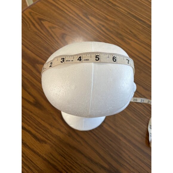 Styrofoam head form white - Picture 5 of 5